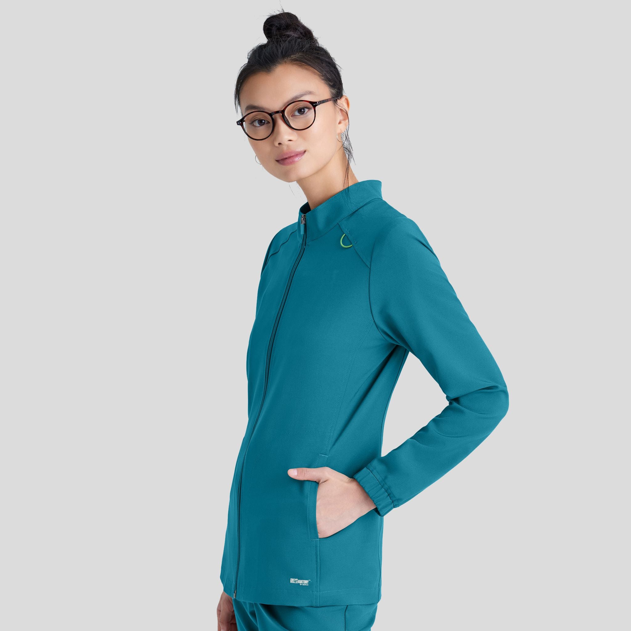 BARCO_GREYSANATOMY_EVOLVE_GSSW886_BAHAMA_LEFT