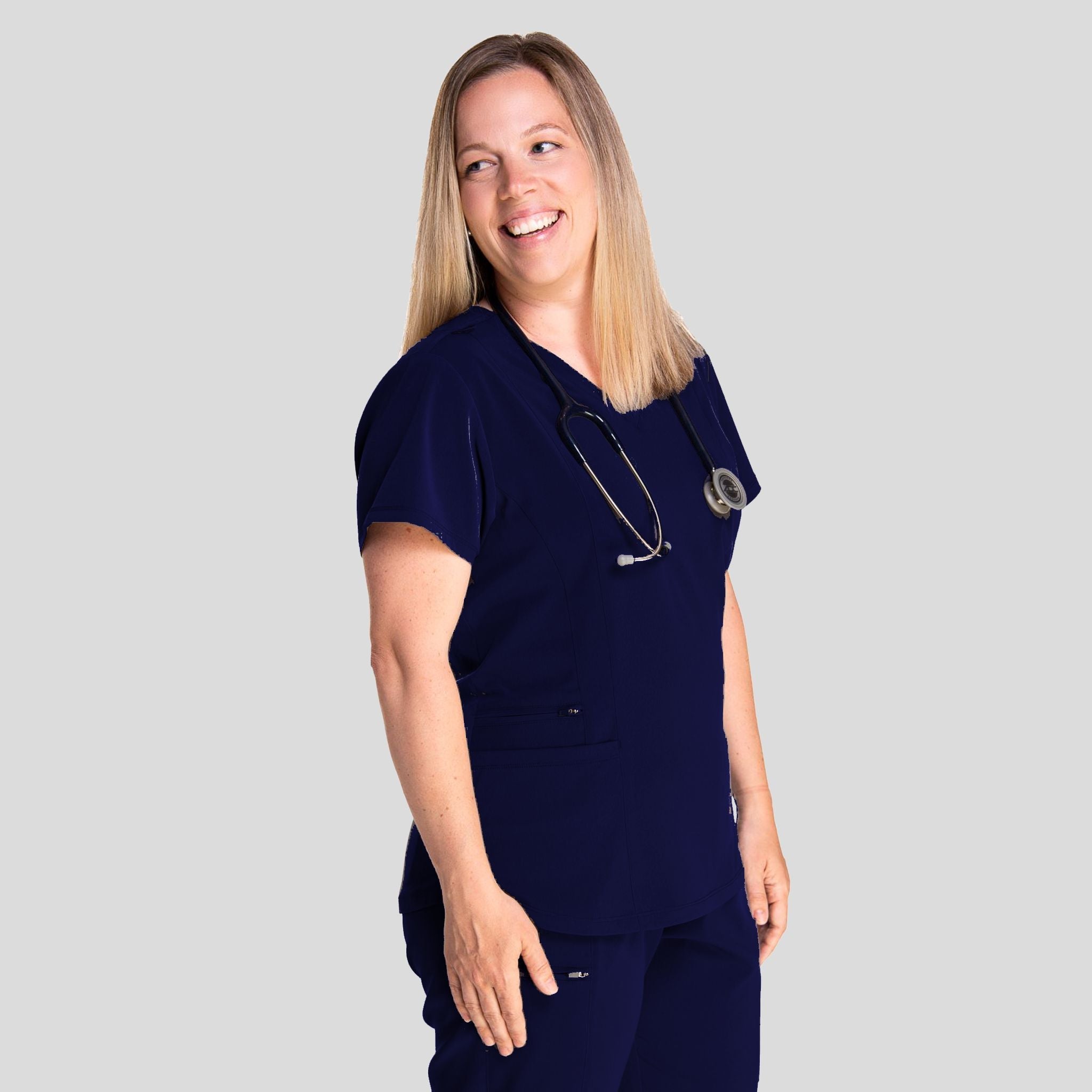 IRG_Elevate_181003_navy_right